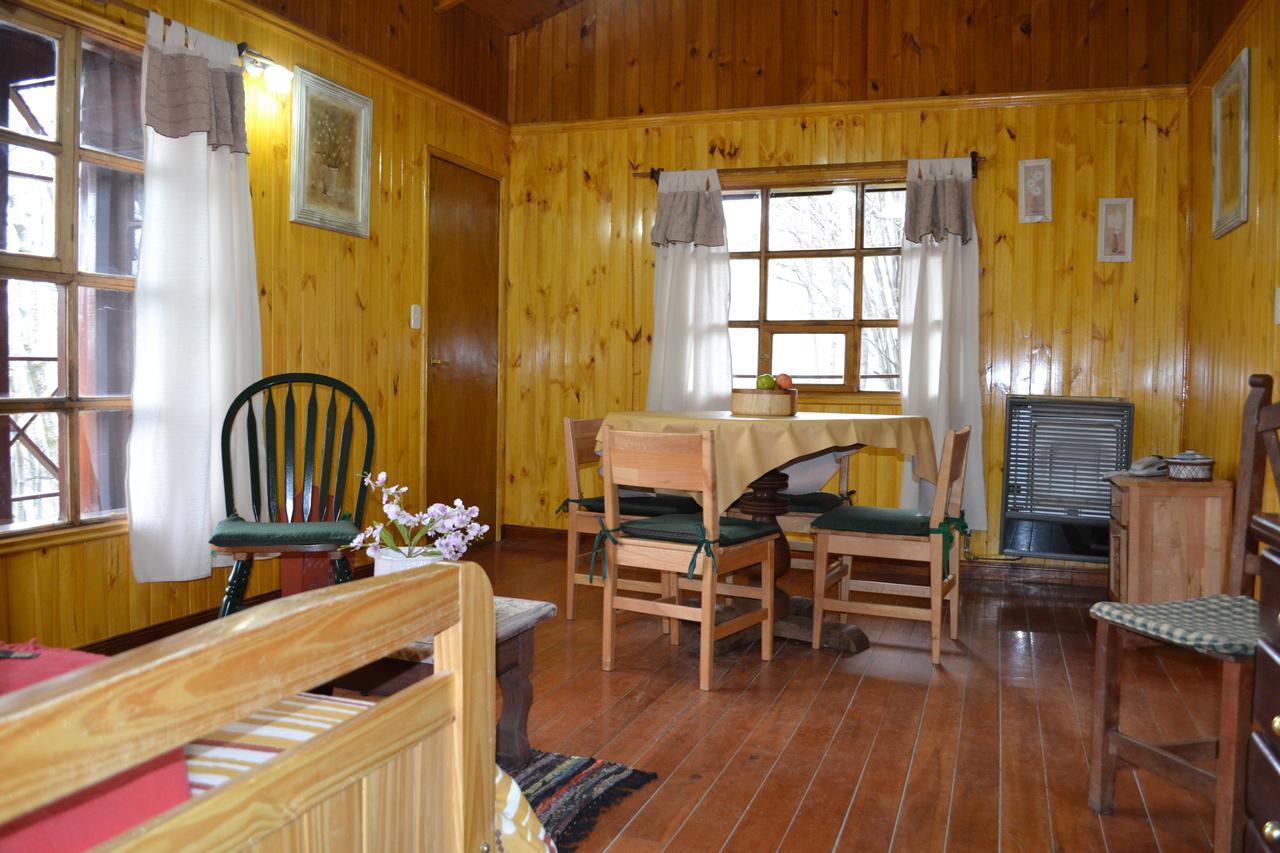 Cabanas Bosque Del Faldeo 우수아이아 외부 사진